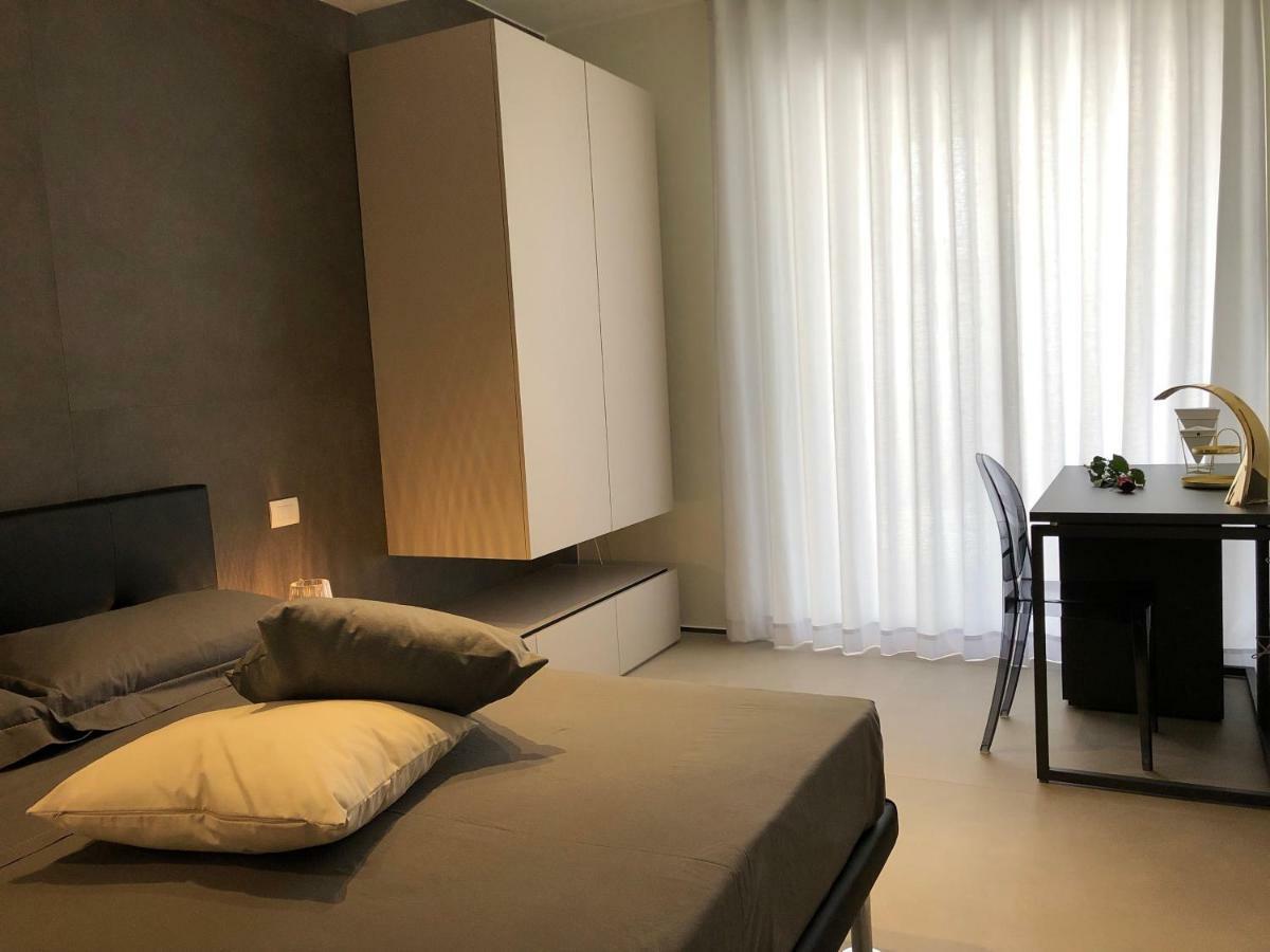 Golden Suites 50 Monopoli Extérieur photo